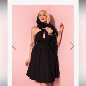 Vixen by Micheline Pitt golden era swing dress in black medium